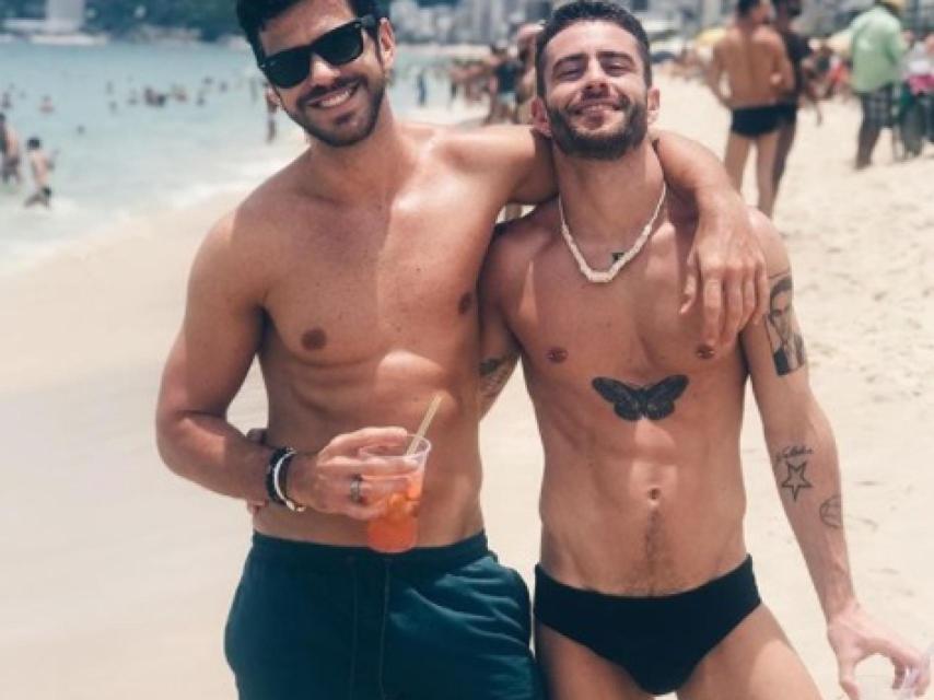 Pelayo Díaz y Andy McDougall disfrutaron de unas vacaciones en Brasil.
