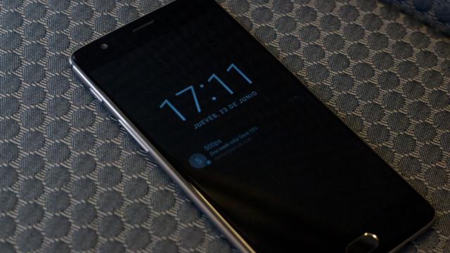 El Xiaomi Mi 7 tendrá pantalla OLED, nuevos datos filtrados