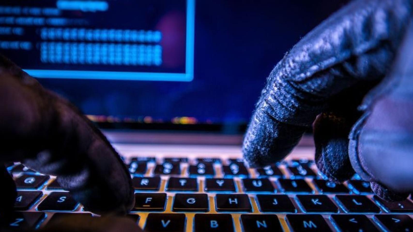 Los hackers utilizan diferentes técnicas para robar datos en redes sociales.