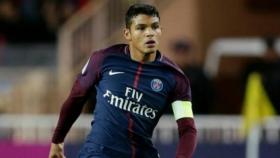 Thiago Silva en un partido con el PSG. Foto: instagram (@thiagosilva_33).