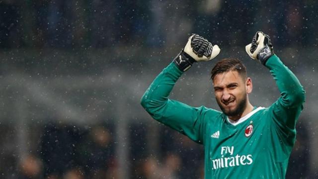 Donnarumma celebra un gol del Milan. Foto: acmilan.com