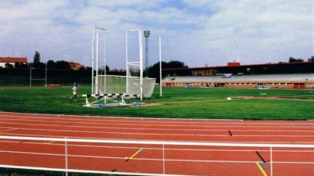 Estadio municipal Fuente de la Niña