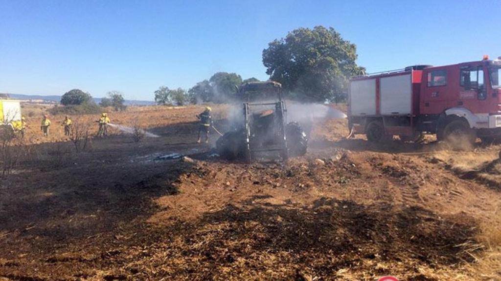 zamora incendio tractor san vitero bomberos aliste diputacion 1