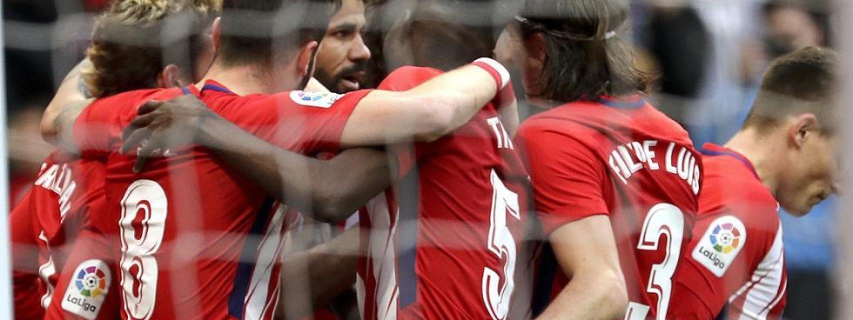 Los jugadores del Atlético celebran un gol.