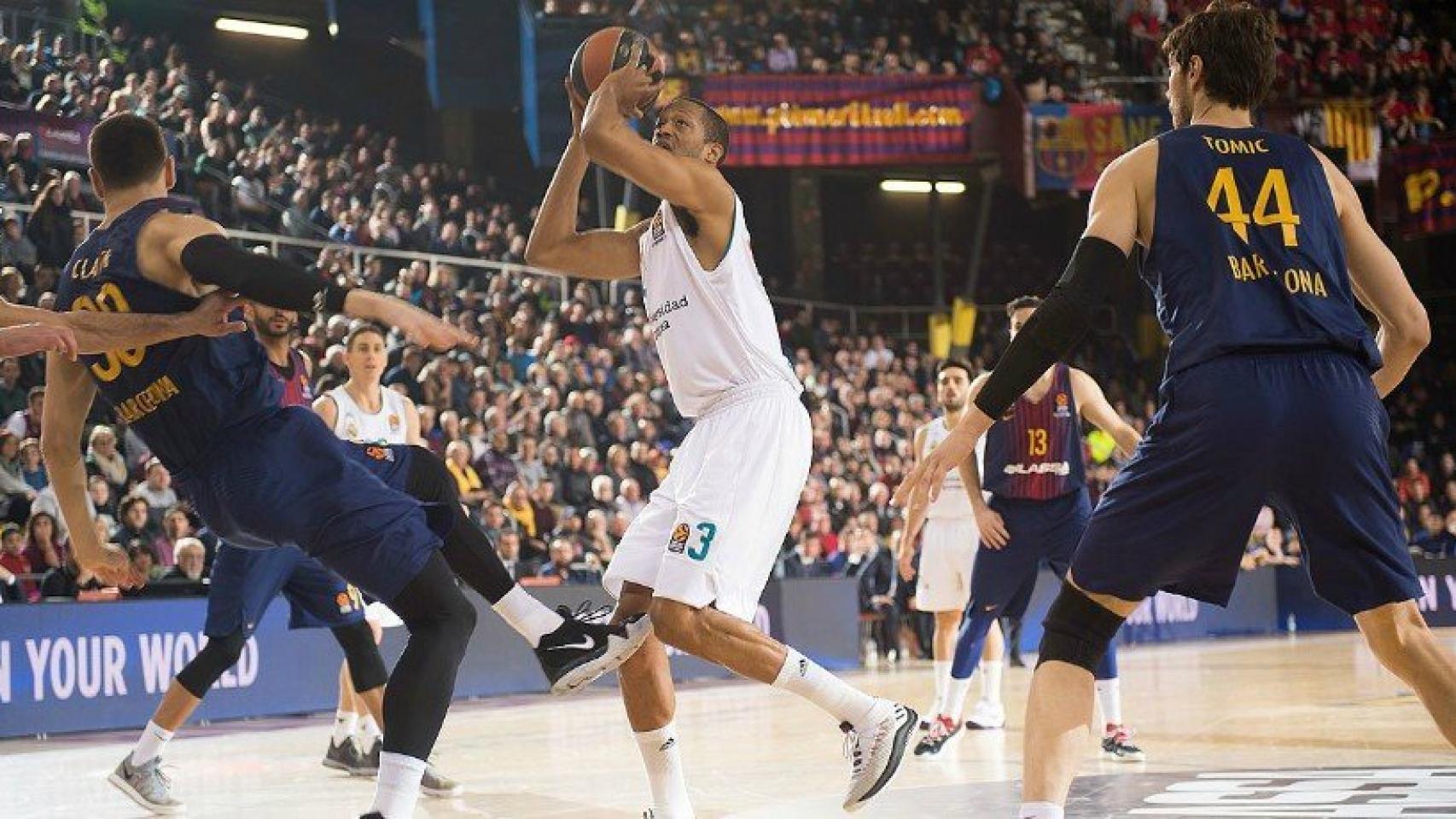 Randolph, contra el Barcelona. Foto Twitter (@ACBCOM)