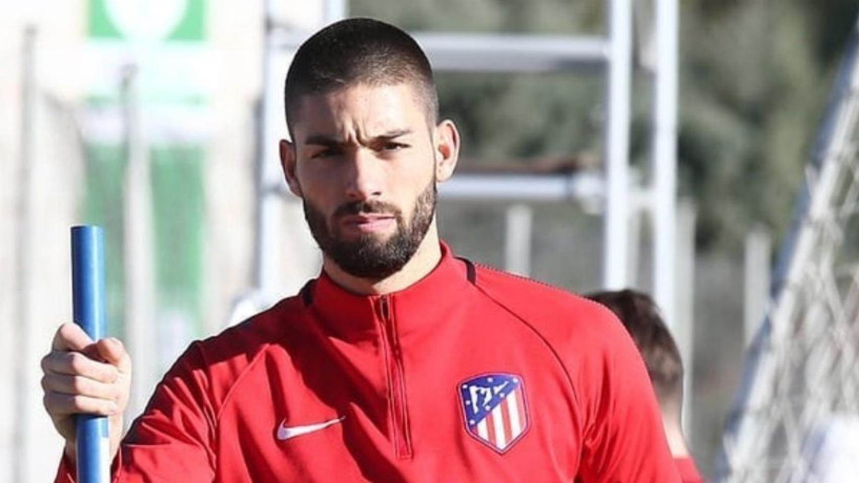 Carrasco en un entrenamiento de Atlético. Foto: Twitter (@CarrascoY21).