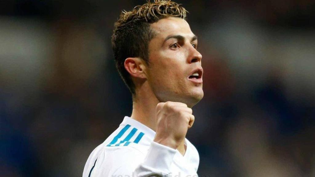 Cristiano marca un hat-trick a la Real Sociedad