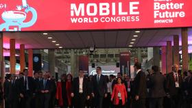 Visita institucional de las autoridades en la inauguración del Mobile World Congress.
