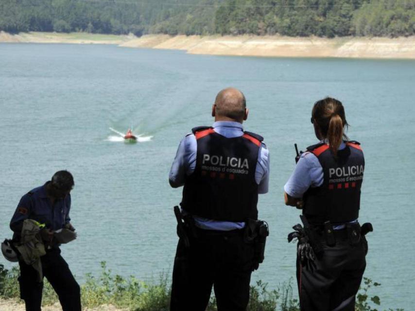 Los Mossos coordinaron las labores de búsqueda de Marc y Paula en el pantano de Susqueda.