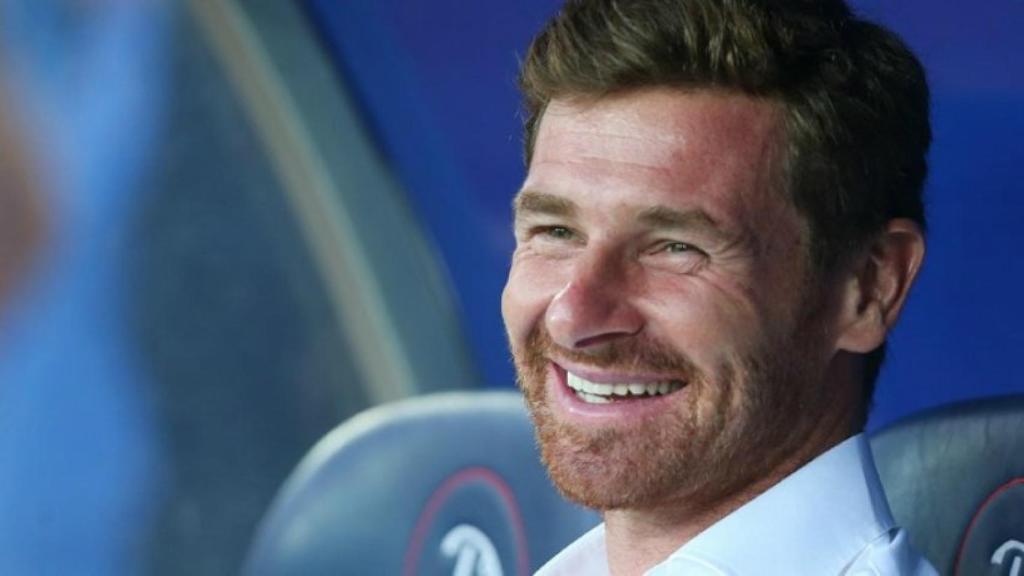 Villas-Boas en el banquillo. Foto: tottenhamspurs.com