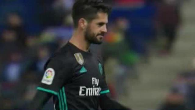 Isco se marcha enfadado