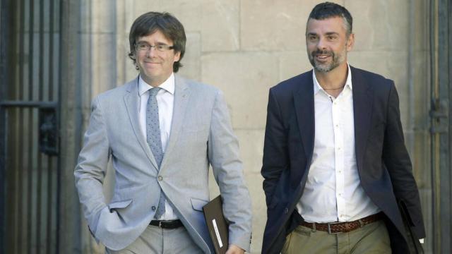 Puigdemont junto a Santi Vila en una foto de archivo.