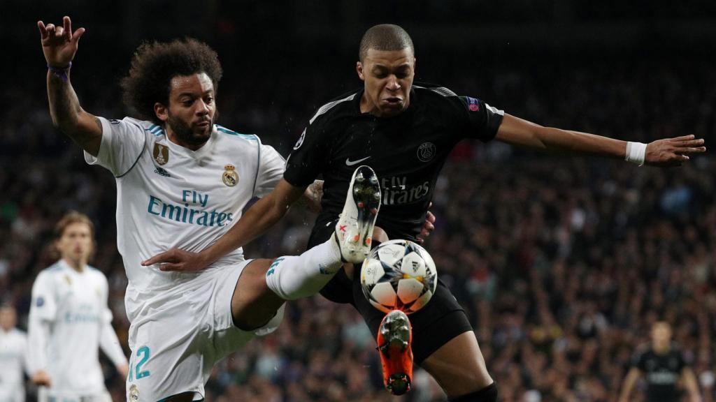 Marcelo ante Mbappé en el partido de ida entre Real Madrid y PSG.