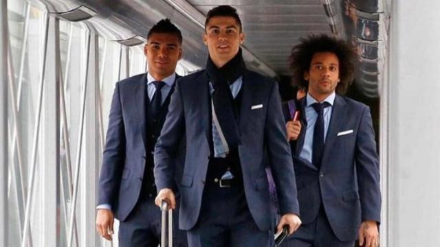 Casemiro, Cristiano Ronaldo y Marcelo, embarcando. Foto: Twitter (@Cristiano)