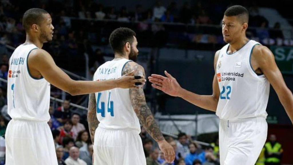 Randolph y Tavares en un partido de ACB