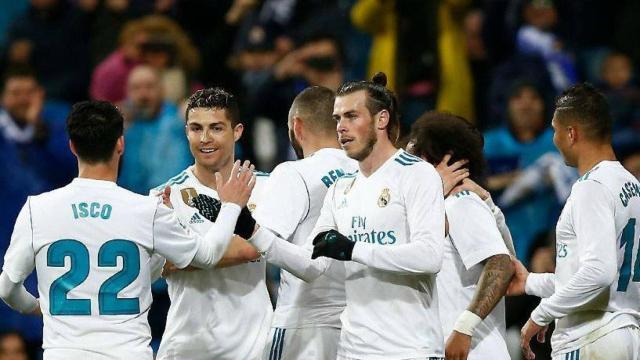 Los jugadores del Real Madrid celebran un gol