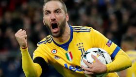 Higuaín celebra su gol en el Tottenham - Juventus.