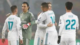 El Real Madrid celebra el pase a cuartos de la Champions League