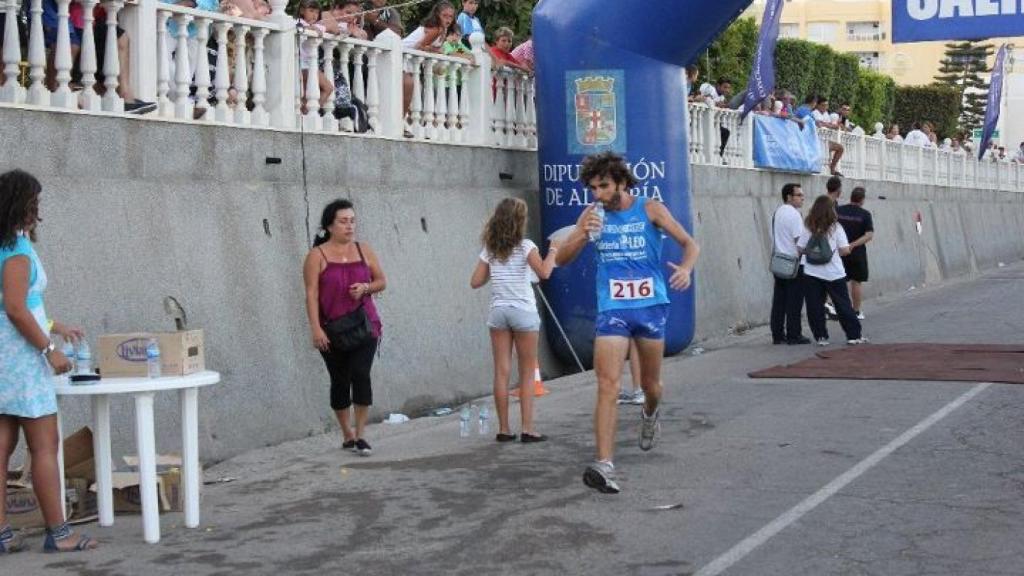 Diego F., en prisión desde la semana pasada, disputando una carrera popular.