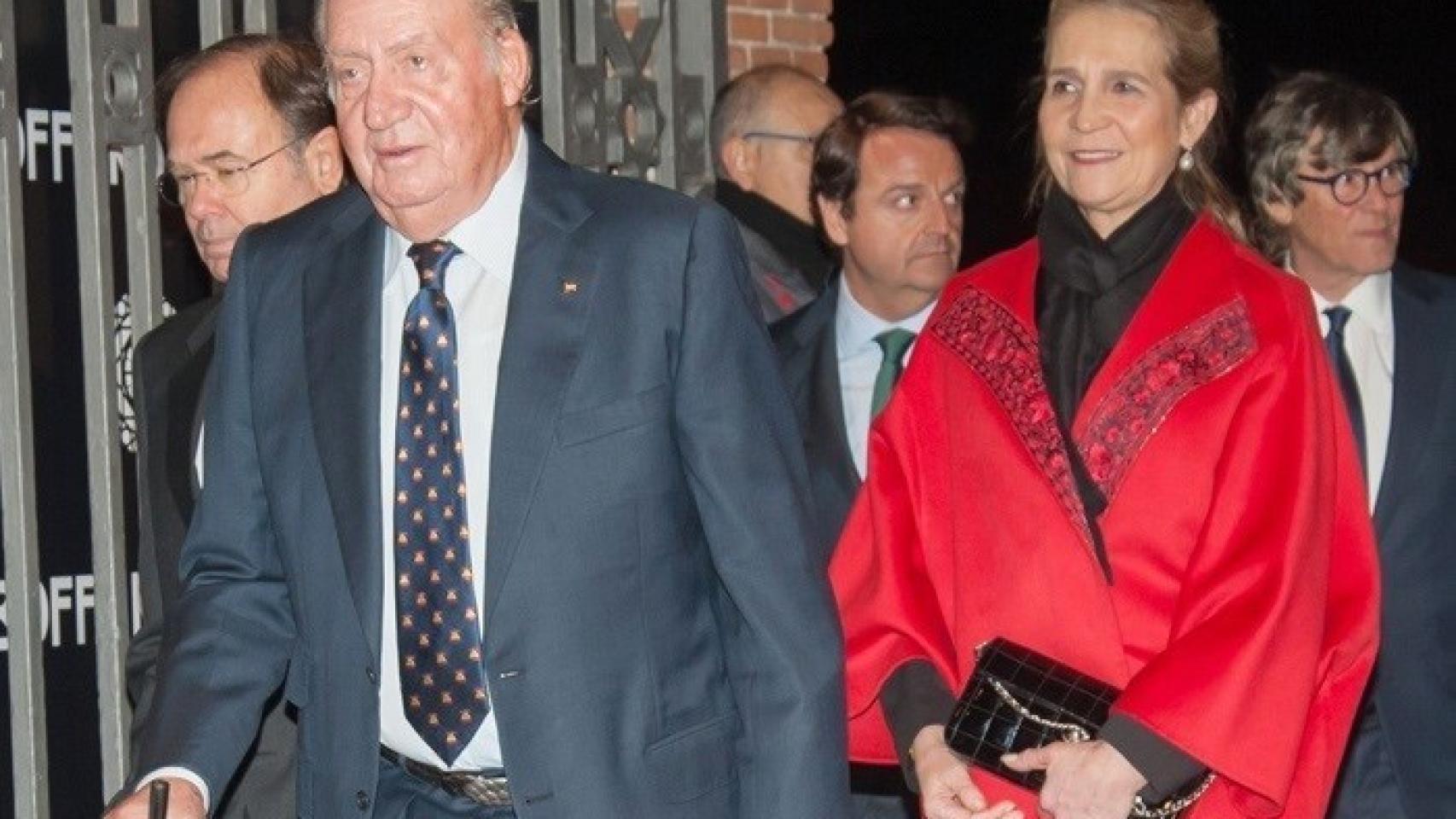 La infanta Elena y el rey Juan Carlos I.