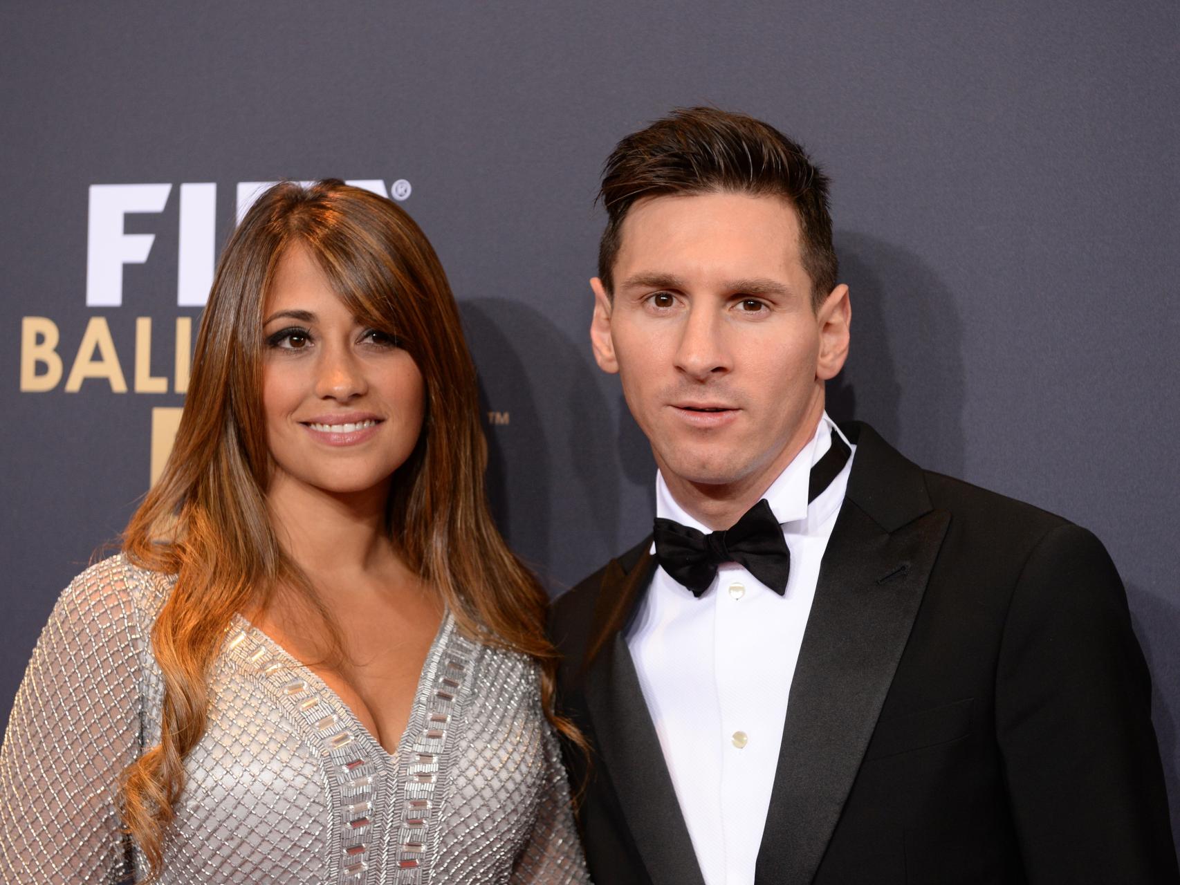 Messi và Antonella Roccuzzo, cha mẹ lần thứ ba