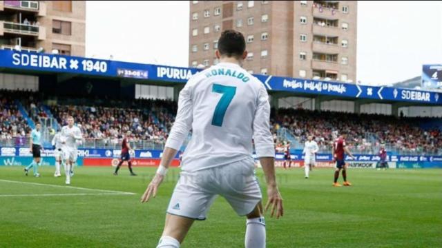 Cristiano Ronaldo celebra su gol en Ipurúa