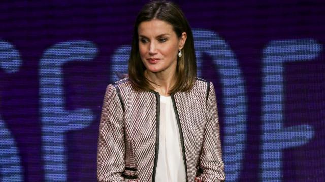 Letizia estrena conjunto.