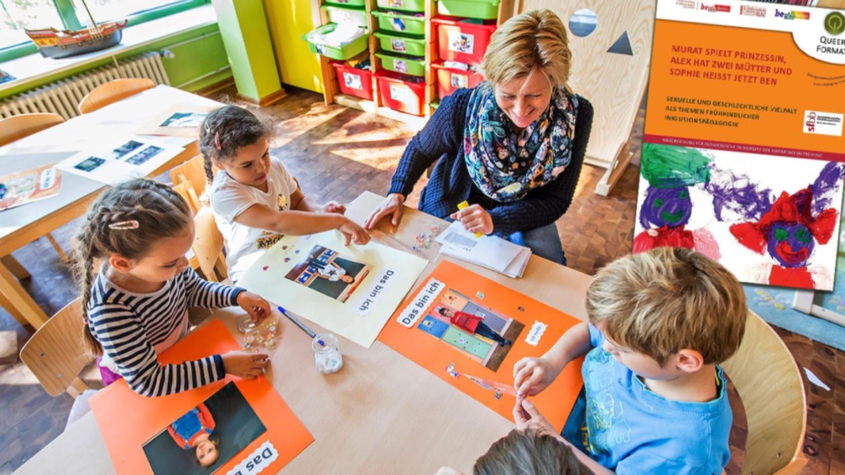 Los conservadores no ven con buenos ojos la nueva guía de educación.