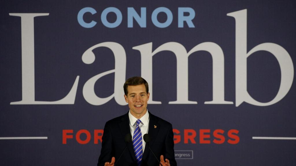 Conor Lamb celebra su victoria en los comicios.