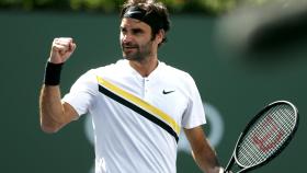 Federer, celebrando un punto en el partido ante Coric.