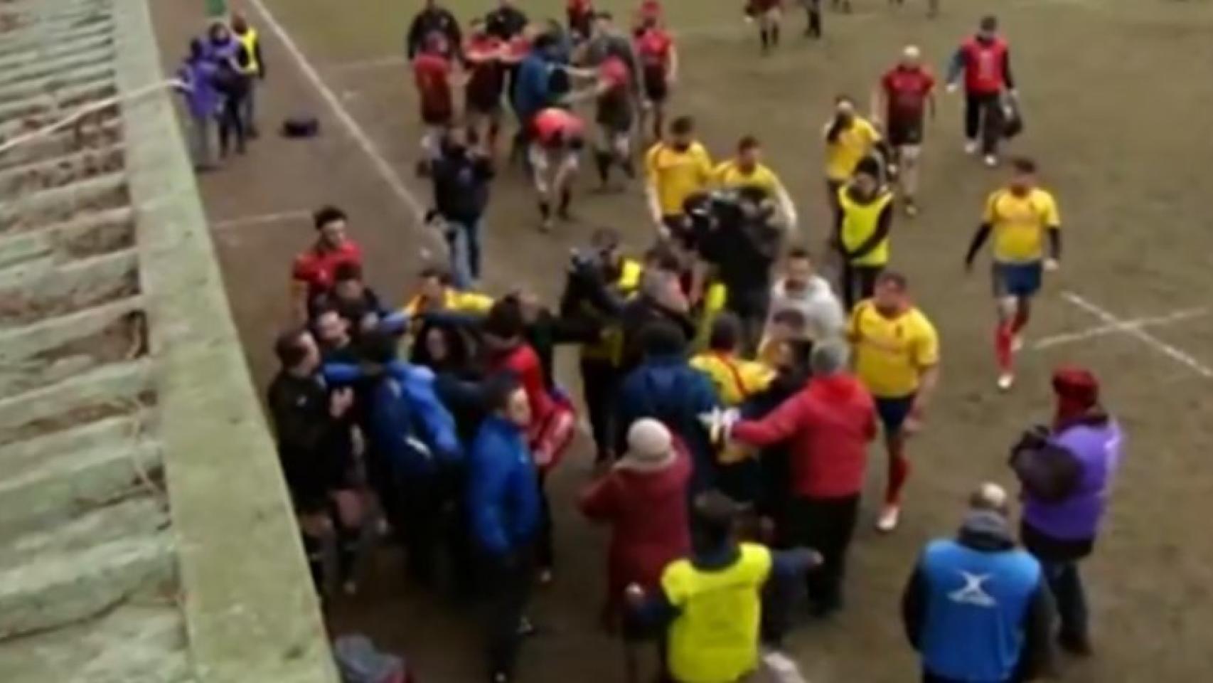 Tangana tras el partido entre España y Bélgica de rugby