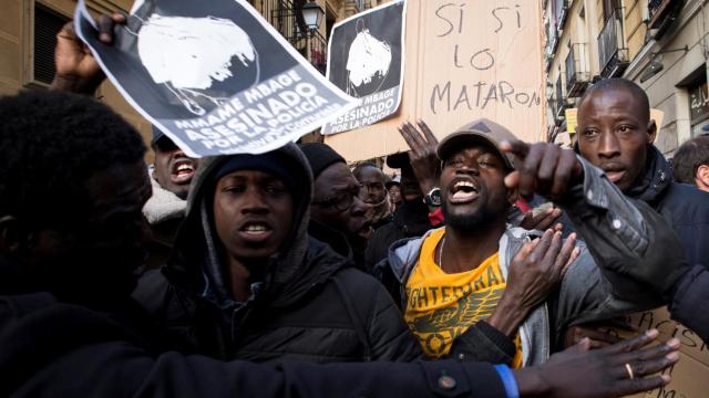 Protestas de senegaleses en el barrio de Lavapiés.