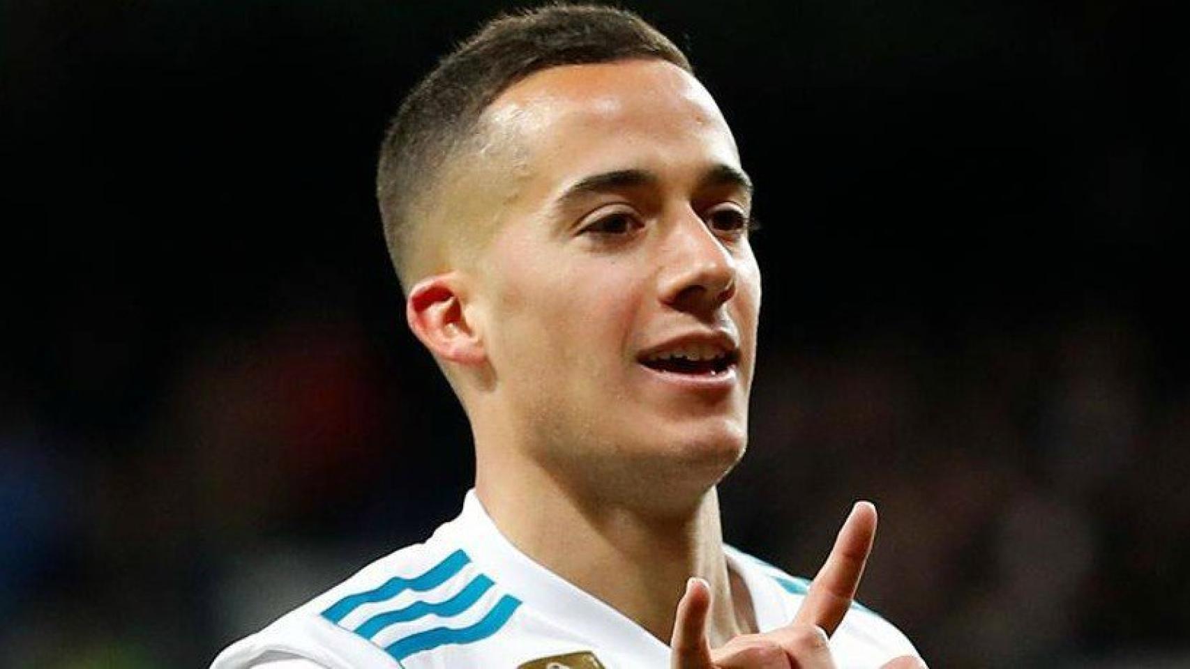 Lucas Vázquez celebra un gol con el Real Madrid