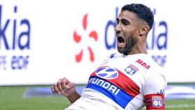 Fekir celebra un gol con el Lyon. Twitter (@NabilFekir)