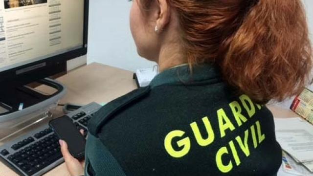 Una agente de la Guardia Civil en una fotografía de archivo.