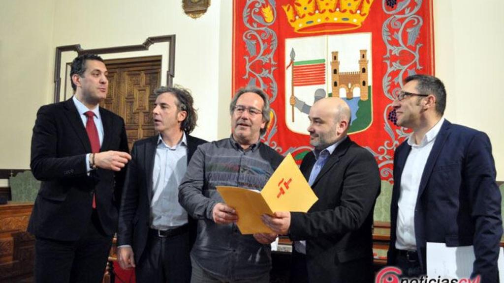 zamora ayuntamiento exposicion leon felipe