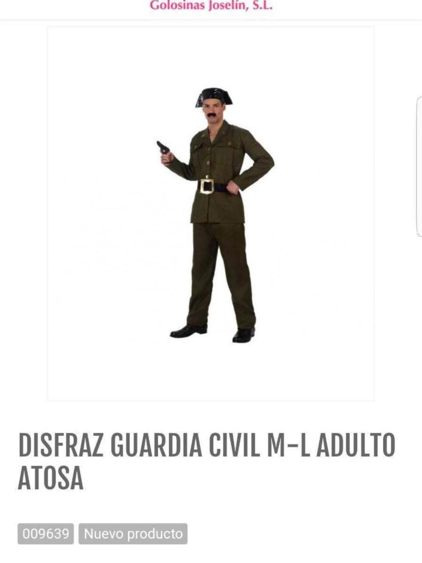 Disfraz de Guardia Civil que se compró Jaime Vizern en Golosina Joselín