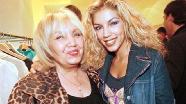 Rebeca Pous junto a su madre, Franciska.