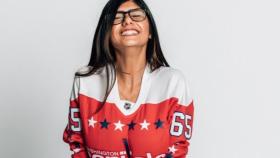 Mia Khalifa posa para sus redes sociales.