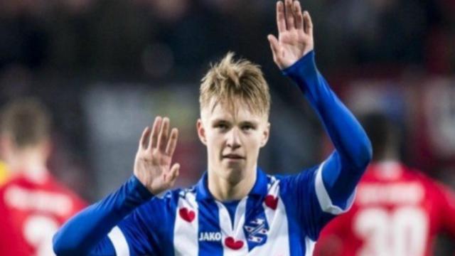 Odegaard, en el Heerenveen. Foto: feanonline.nl