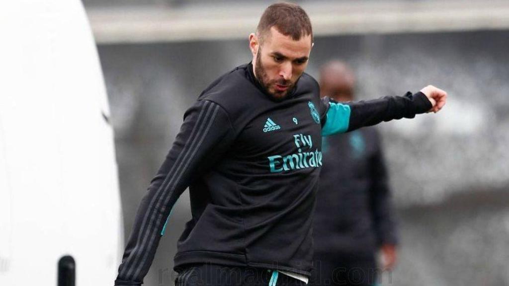 Karim Benzema, en un entrenamiento del Real Madrid. Foto: Twitter (@Benzema)