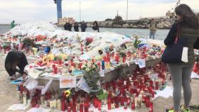 Improvisado altar para el niño Gabriel, asesinado el pasado 27 de febrero.