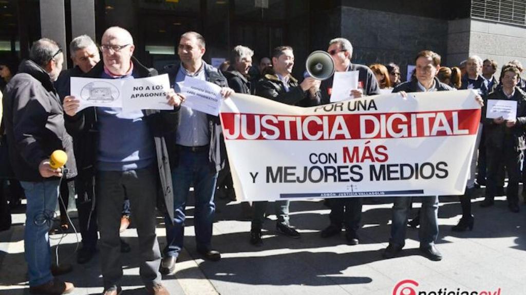 Valladolid-Justicia-Manifestacion-Digitalizacion-18