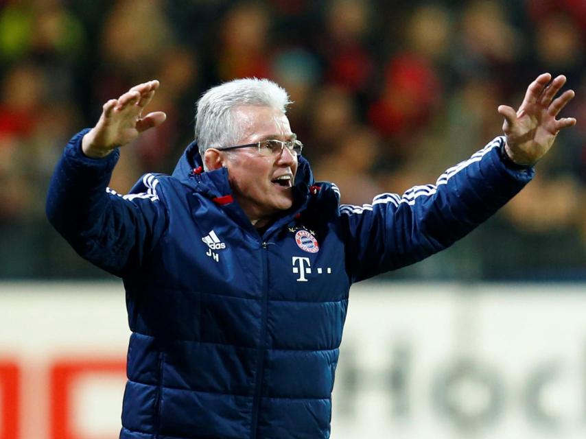 Jupp Heynckes celebra un gol del Bayern de Múnich