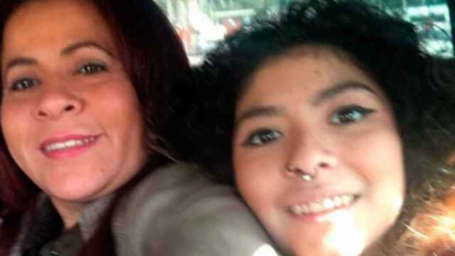 Ana Zúñiga y Claudia Rodríguez, su hija, una víctima del llamado 'crimen de la Guardia Urbana'.