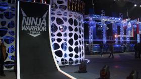 El regreso de los grandes platós a la televisión: nos colamos en 'Ninja Warrior'