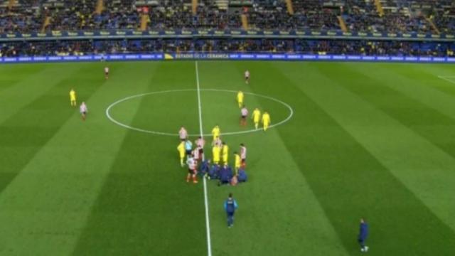 Fornals cae desplomado en el Villarreal-Athletic. Foto: Twitter (@elchiringuitotv).