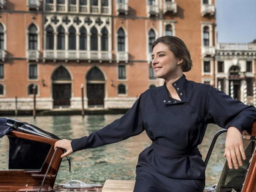 Sandra Barneda presenta Las hijas del agua, ambientada en Venecia.