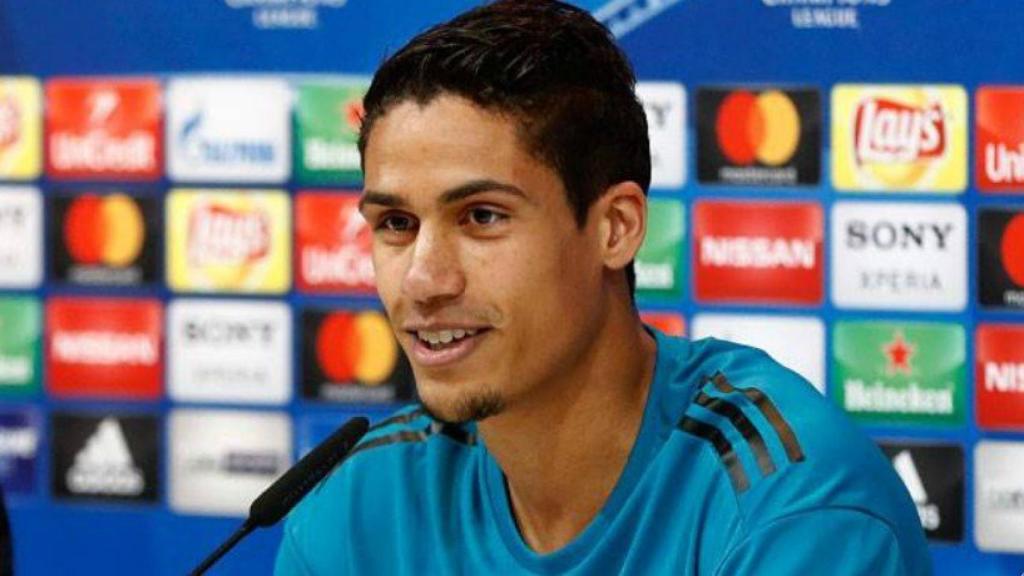 Varane en rueda de prensa