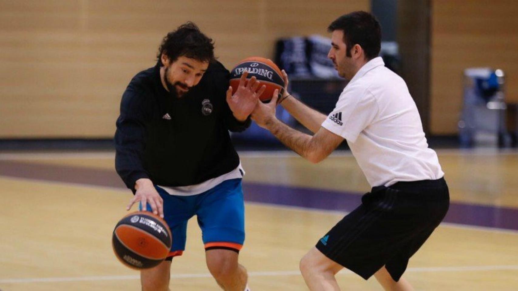 Llull sigue con su recuperación. Foto Twitter (@23Llull)